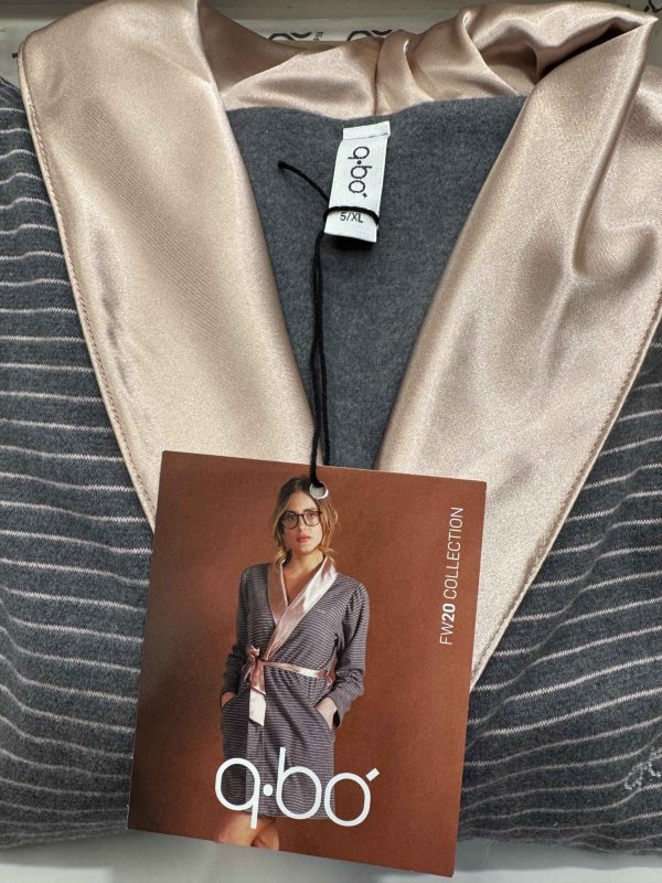 Vestaglia corta, in punto milano, con inserti di raso