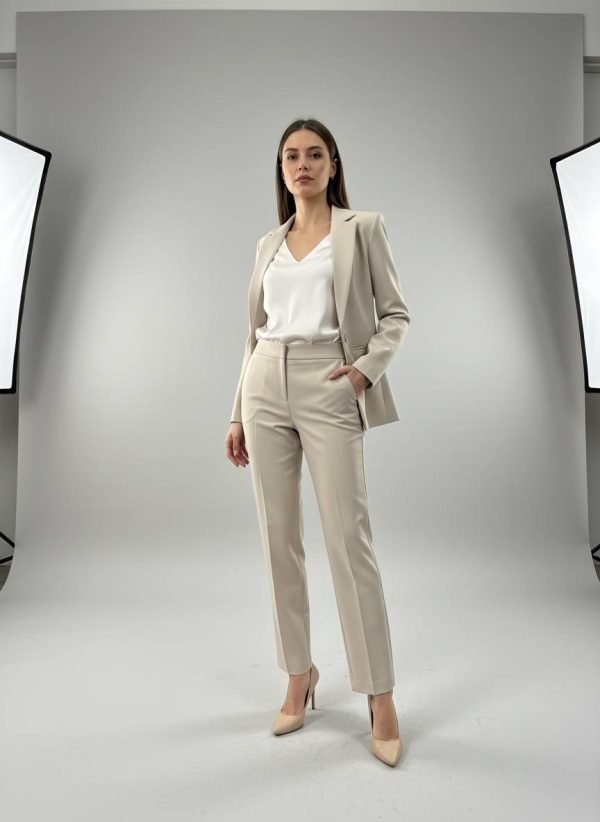 Pantalone palazzo vita alta modello classico