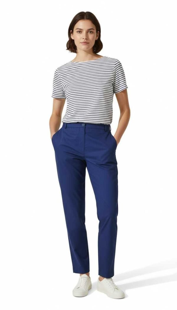 T-shirt in puro cotone con fantasia a righe su base bianca