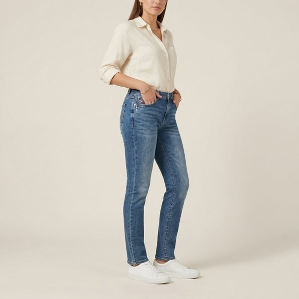 Jeans classico 5 tasche regolare morbido ed elasticizzato vita regolare